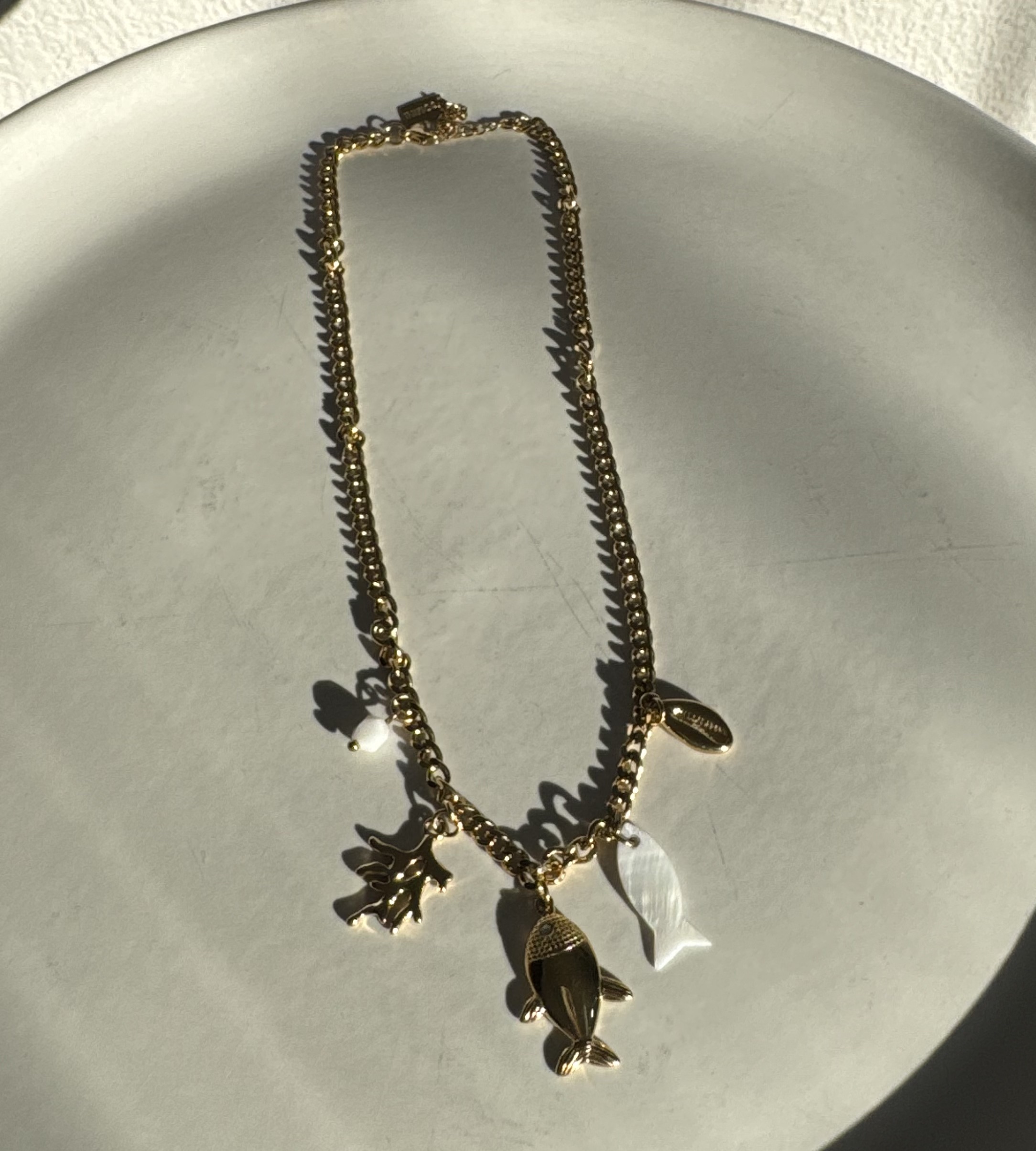 Collier Hwita – Image 2