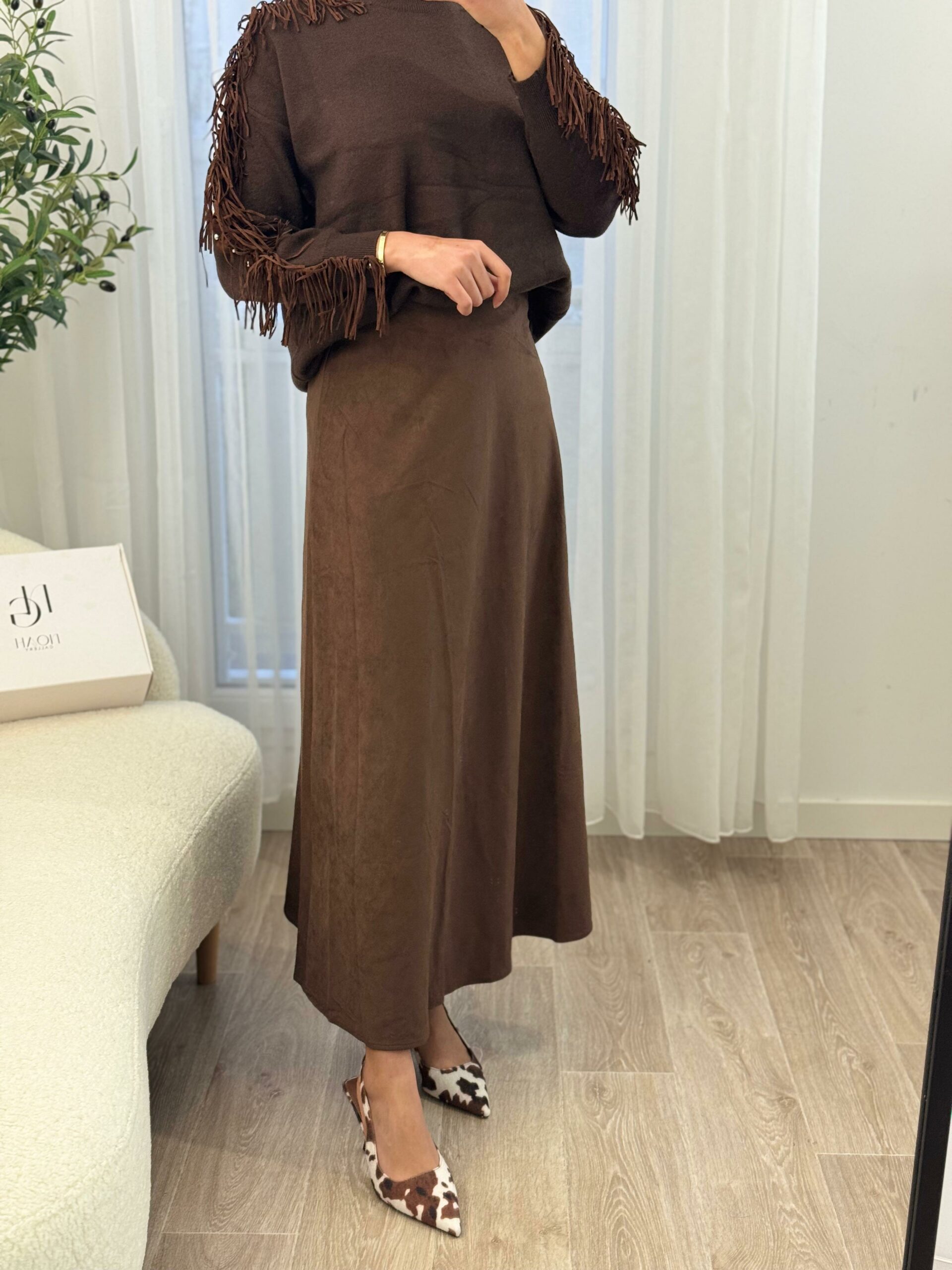 Jupe Élégance en Daim – Image 2