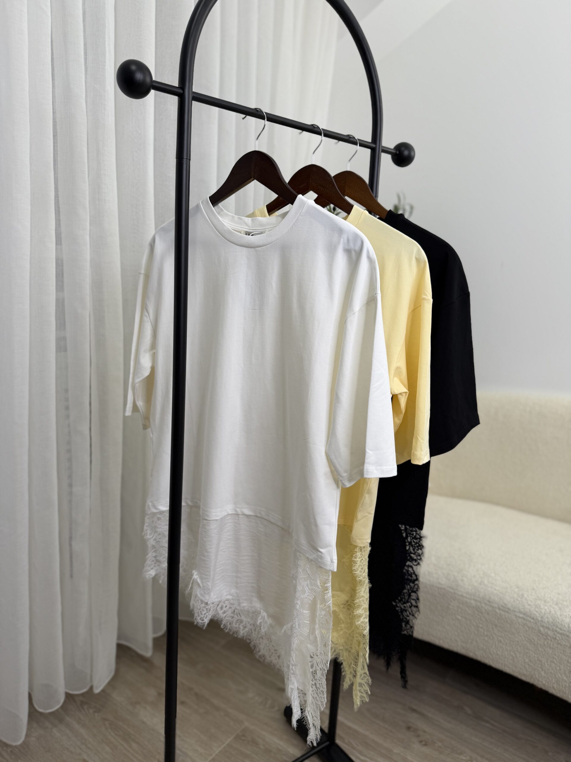 Pull t-shirt dentelle – Image 3
