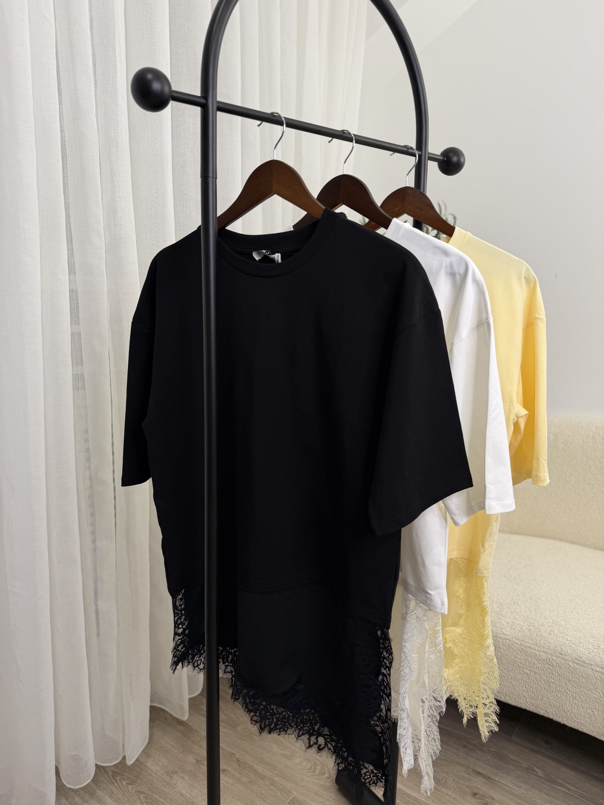 Pull t-shirt dentelle – Image 5