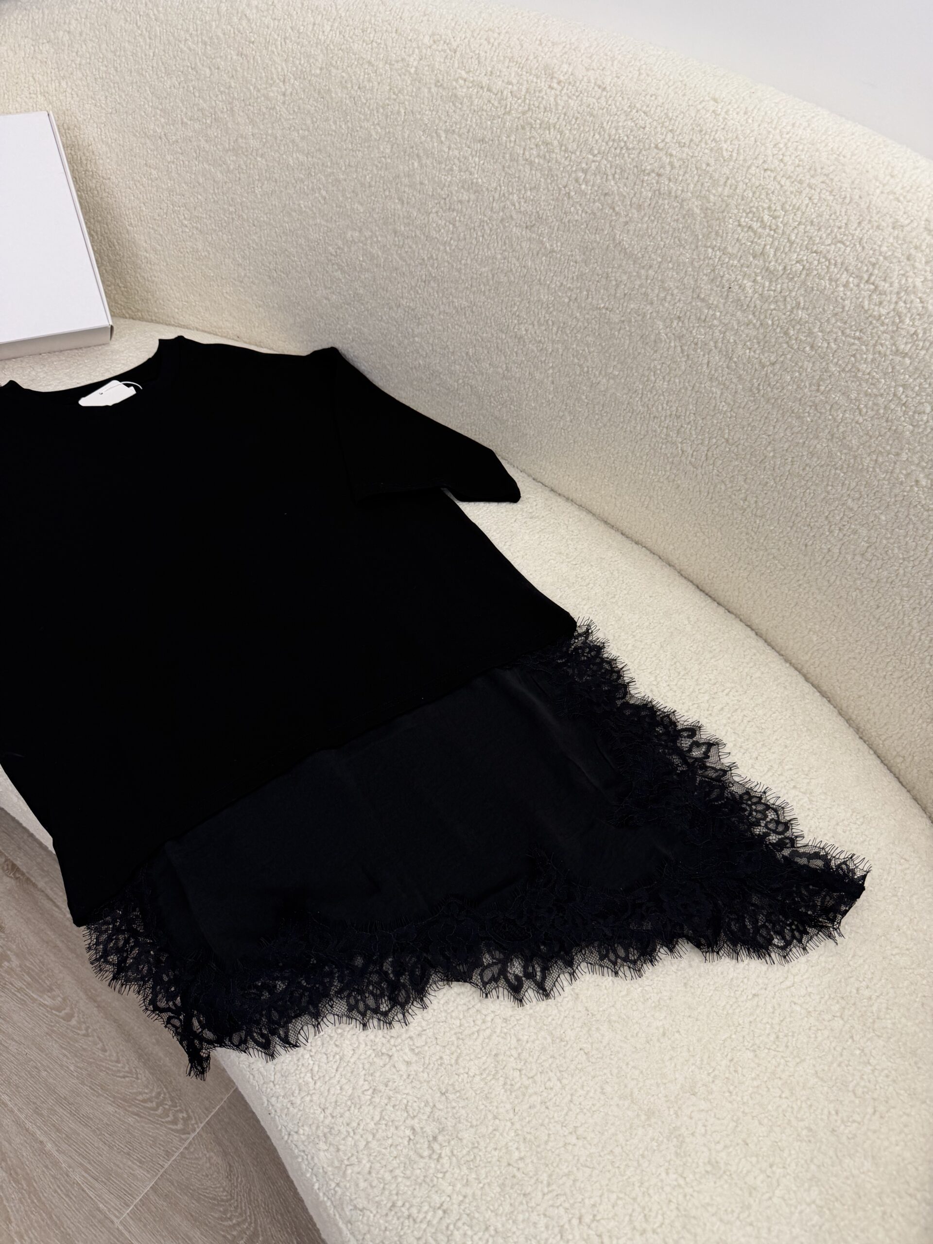 Pull t-shirt dentelle – Image 7