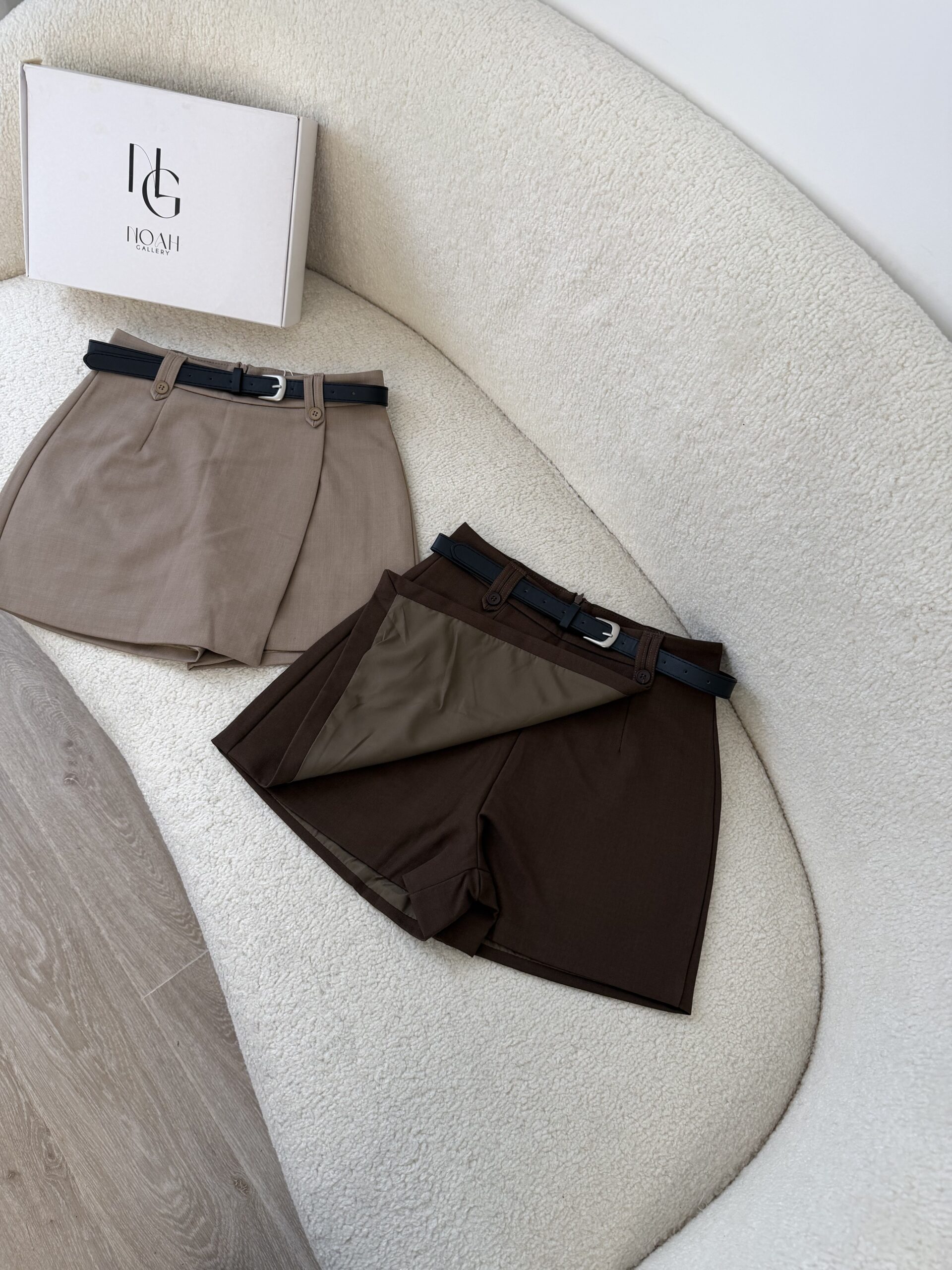Short Tailleur Chic Ceinturé – Image 6