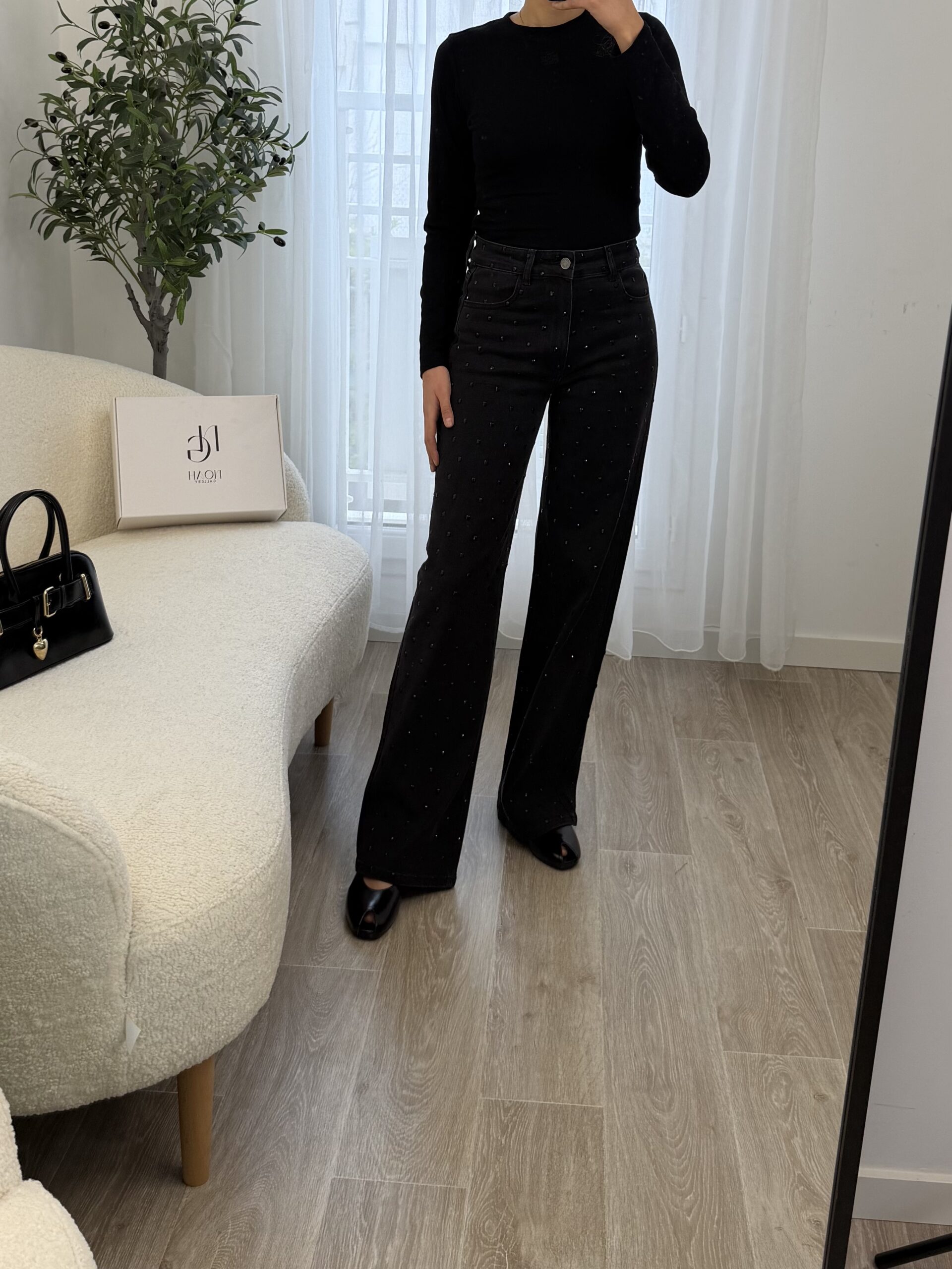 Jean Black Crystal – Image 10