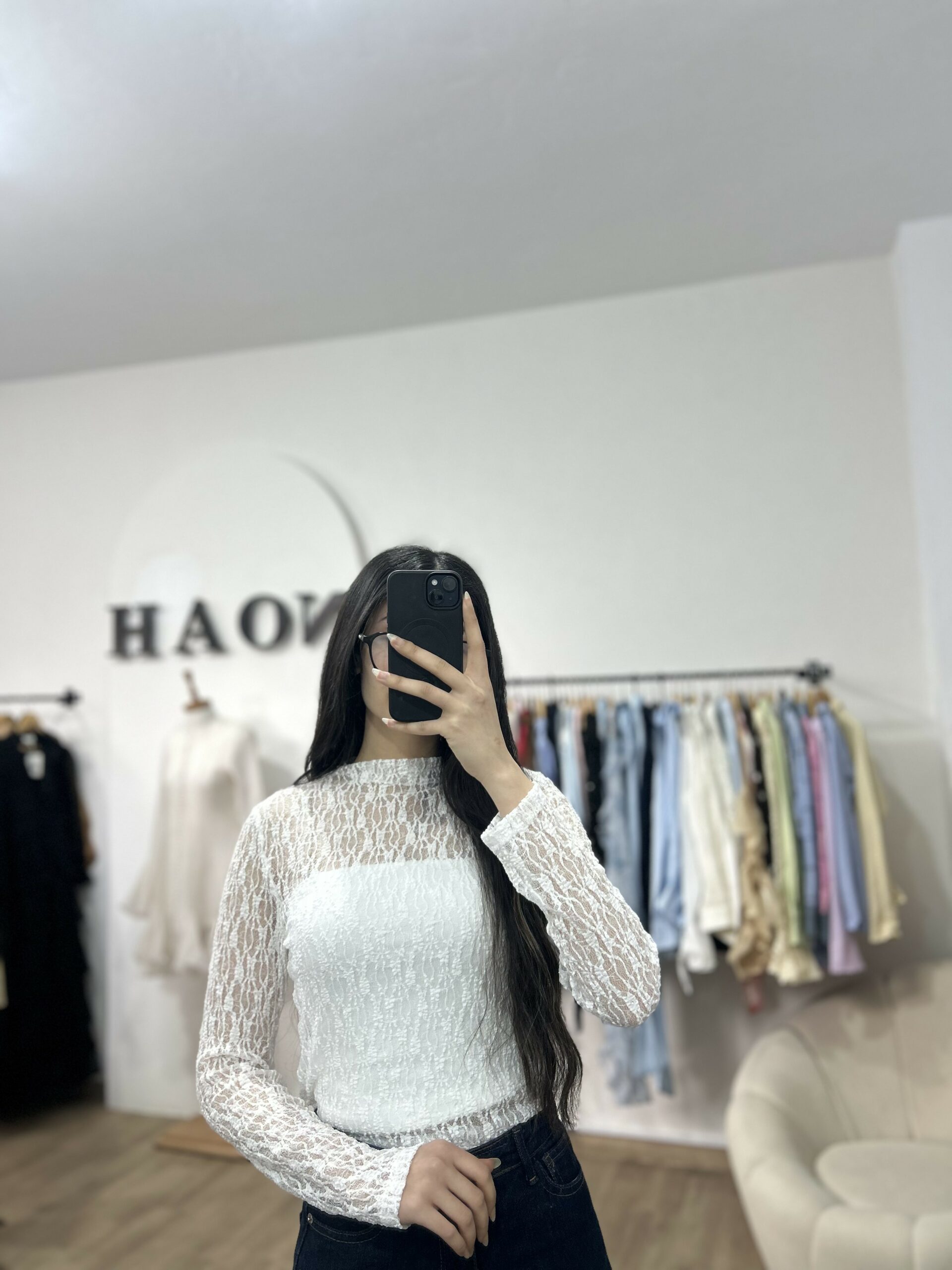 Pull Aura Blanche – Image 2