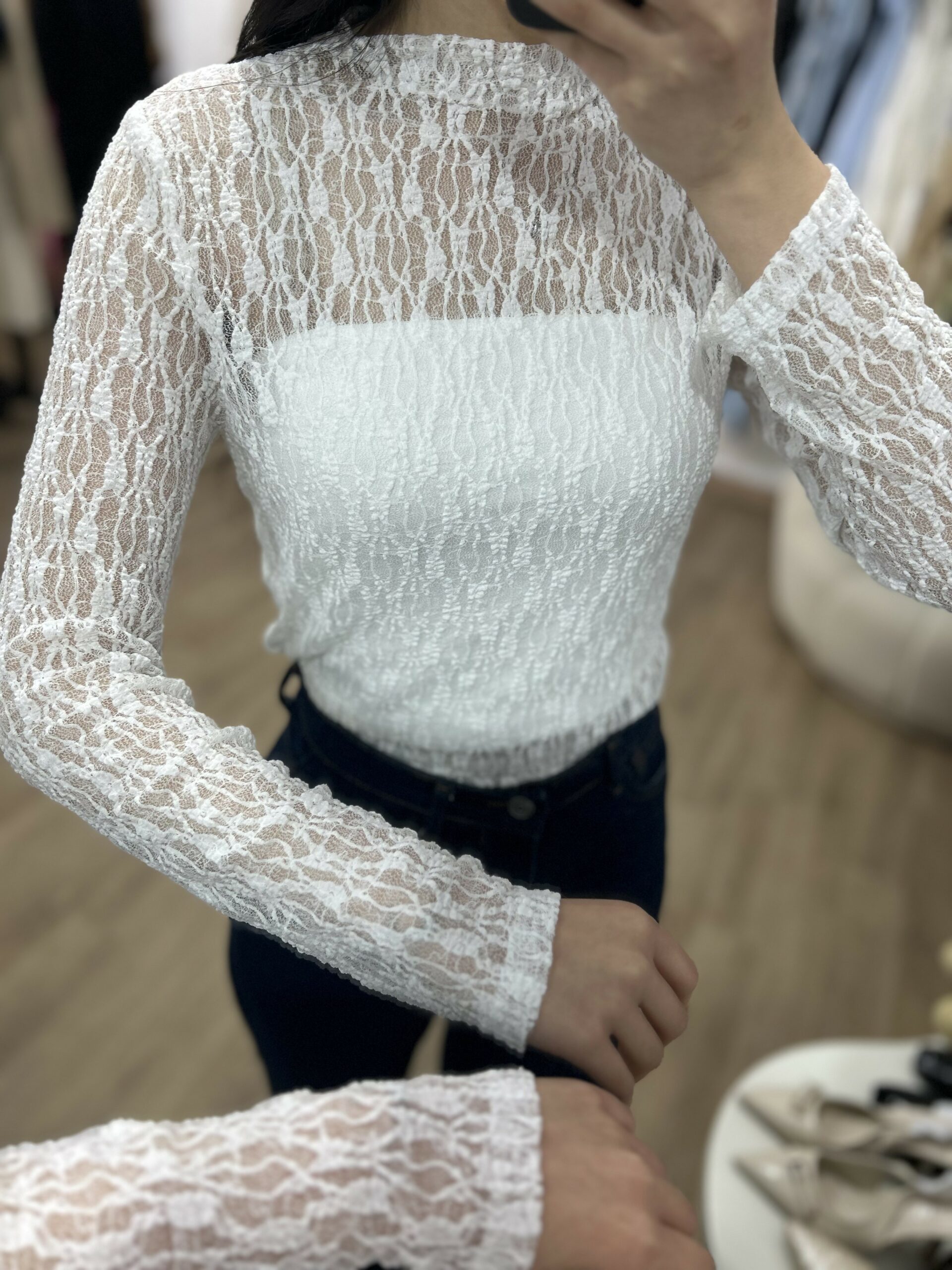 Pull Aura Blanche – Image 4
