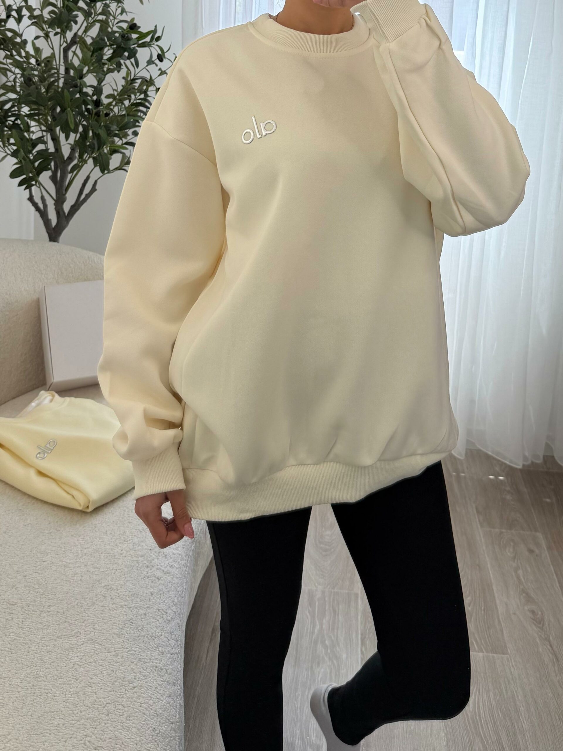 Pull Sporty Chic Aura – Image 5