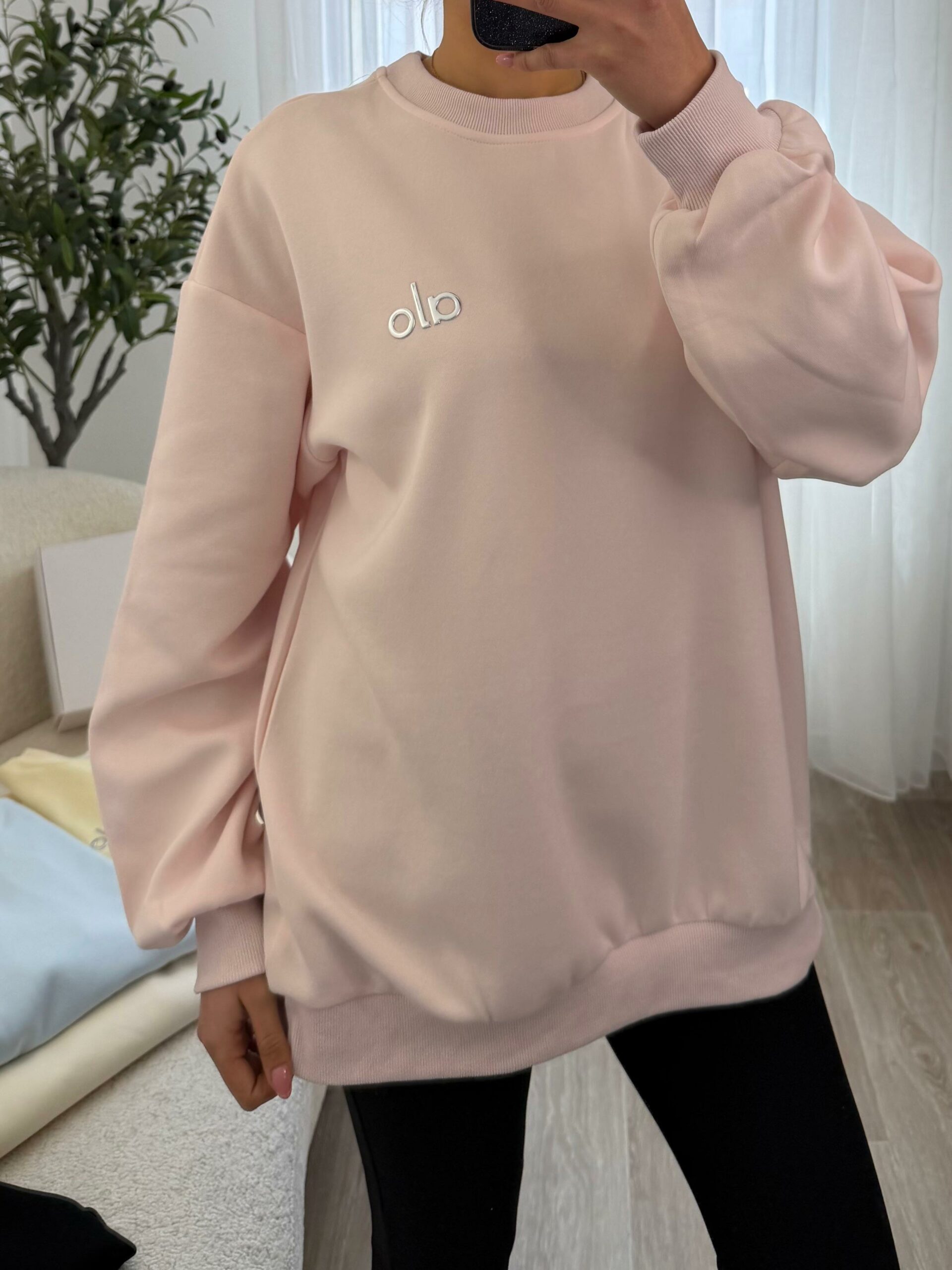 Pull Sporty Chic Aura – Image 3