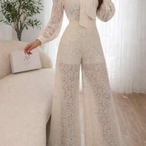 Ensemble Ivory Lace Chic