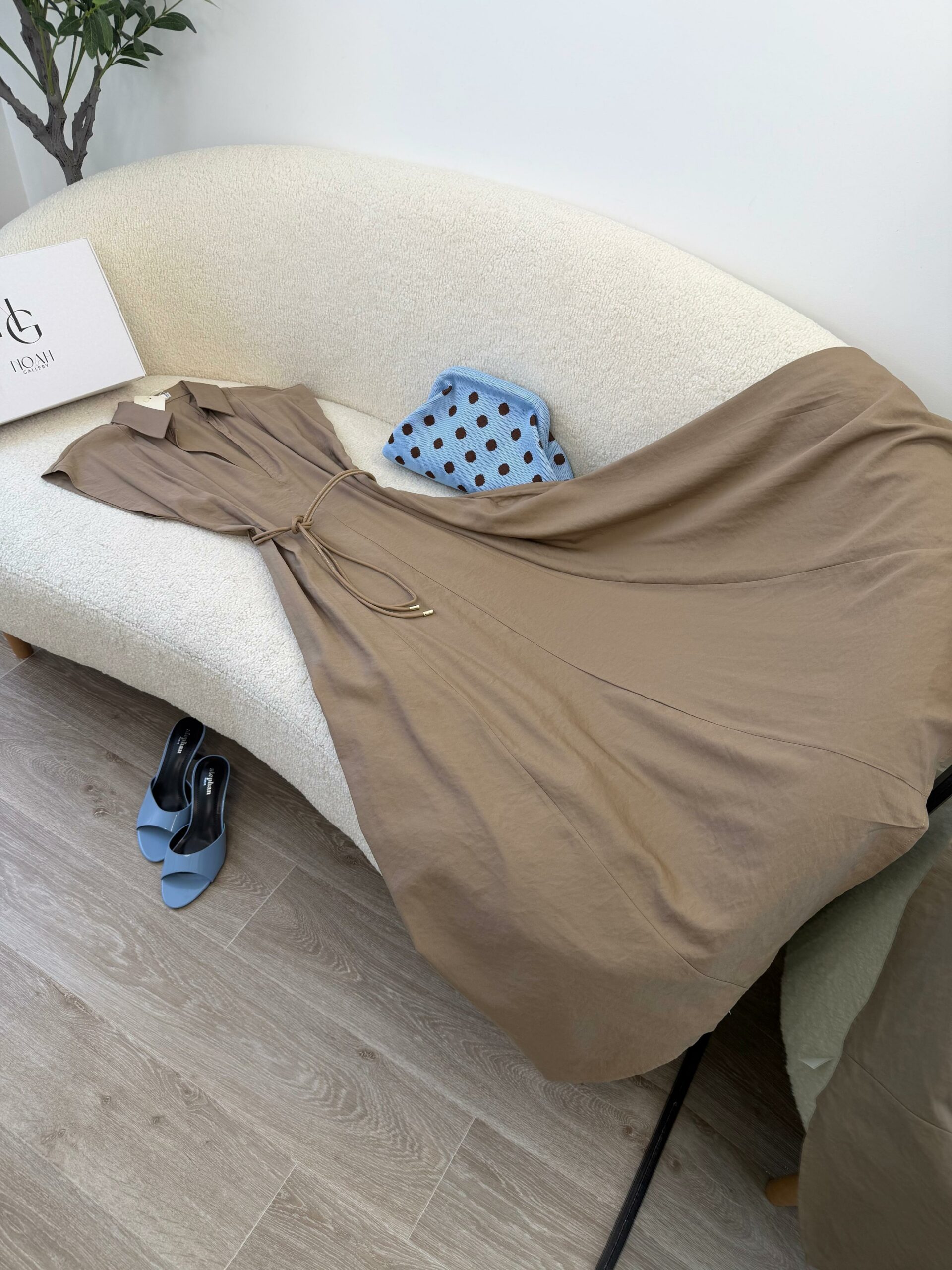 Robe Golden Beige – Image 4