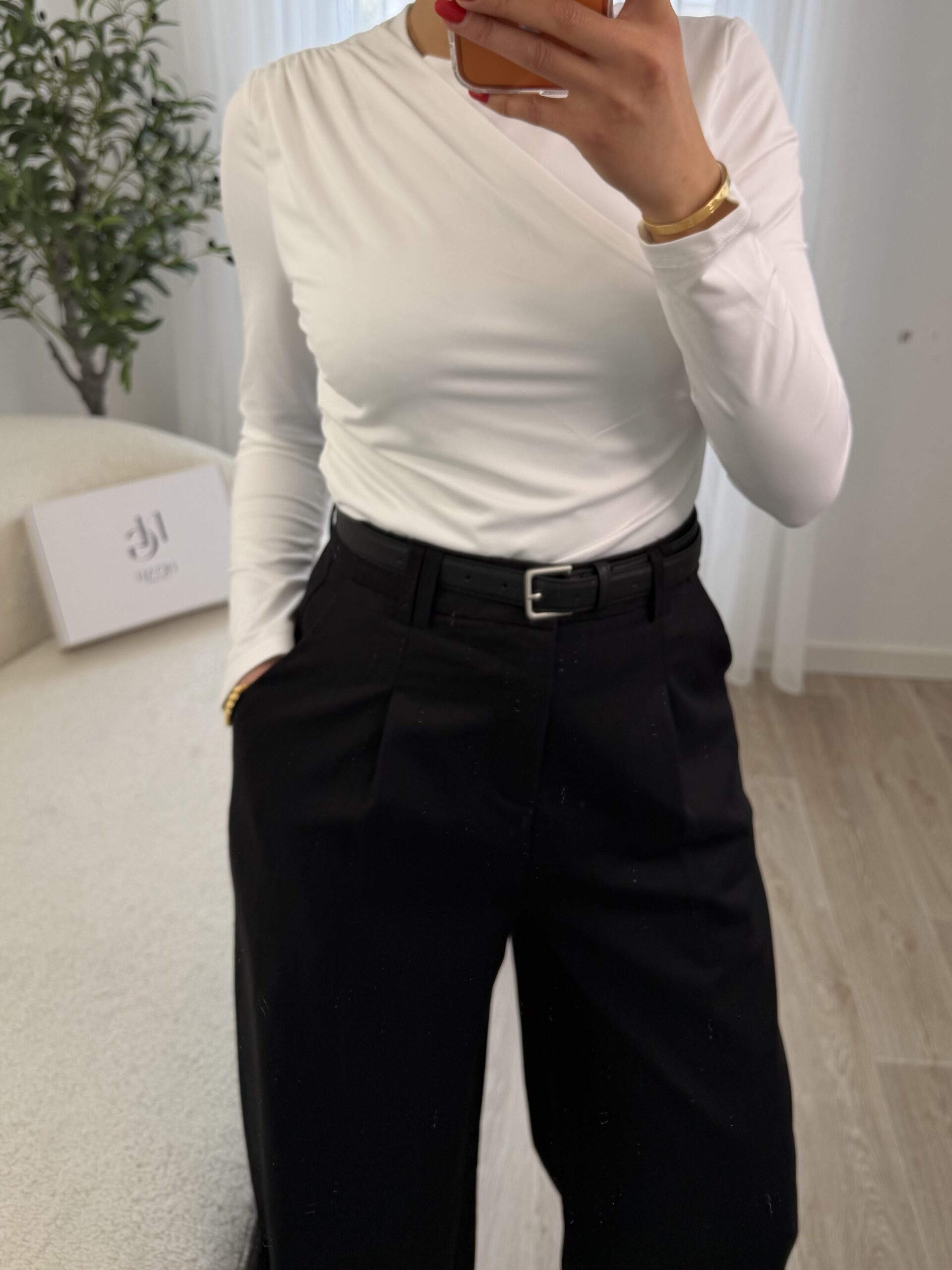 Pantalon Noir Léger – Image 3