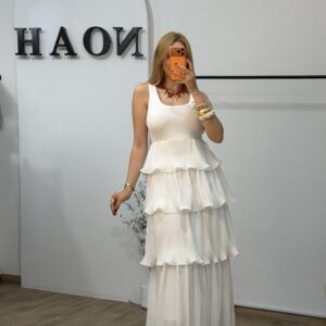 Robe Blanche Volante