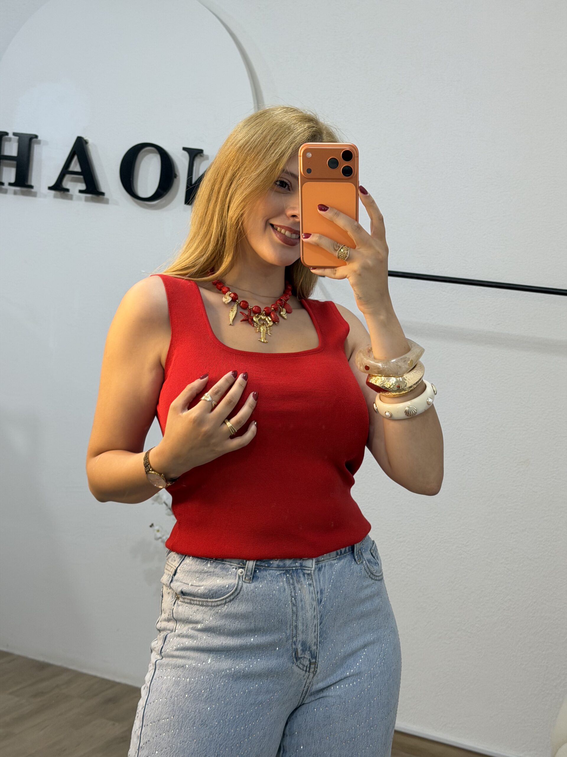 Top Rouge Élégance – Image 4