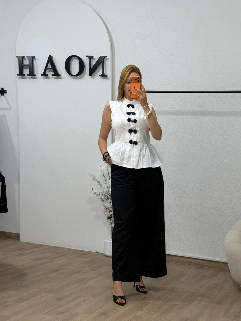 Haut Élégance Contrastée – Image 15